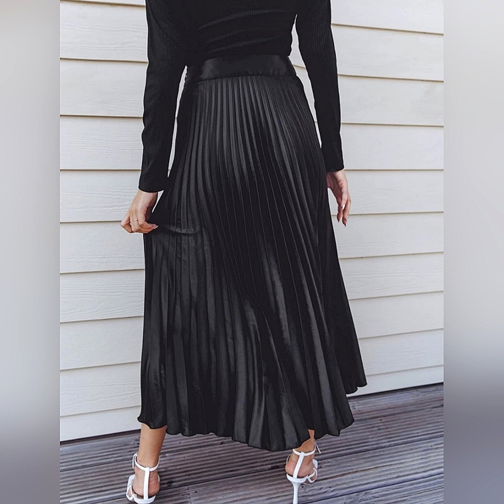 New Luxe Pleated Flowy Long Midi Skirt Black - Picture 2 of 9